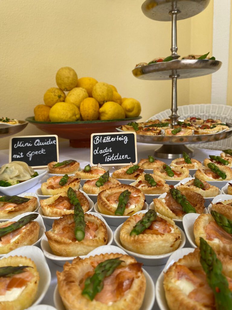 7c690e49 4563 4acc Abcb 35503c895b51